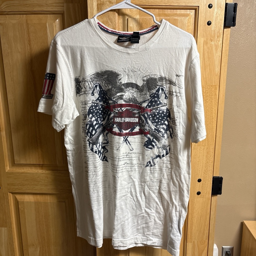 Vintage Harley-Davidson White Graphic T-Shirt for Men